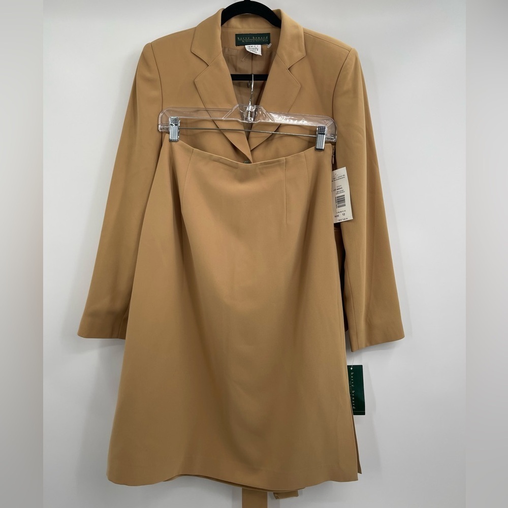 Harve Bernard yellow blazer and skirt set size 12 Nwt